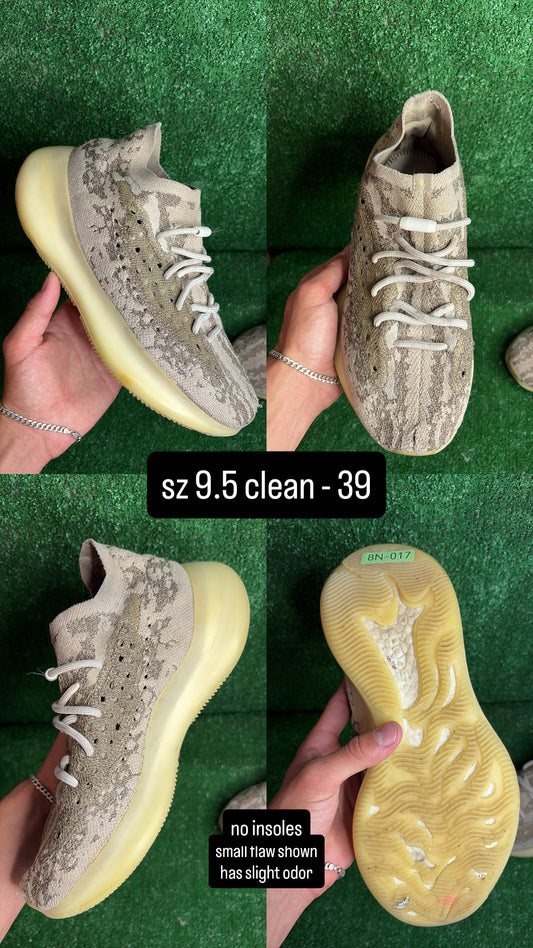 Yeezy 380 Pyrite Size 9.5