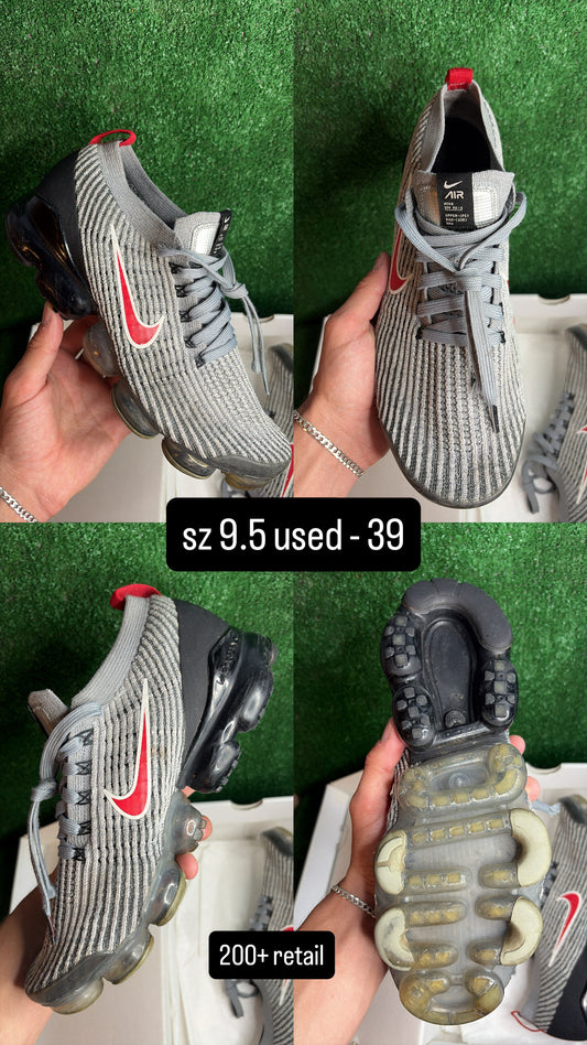 Nike Vapormax Plus Red Grey Black Size 9.5