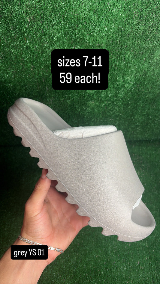 YS 01 Yeezy Slide Grey