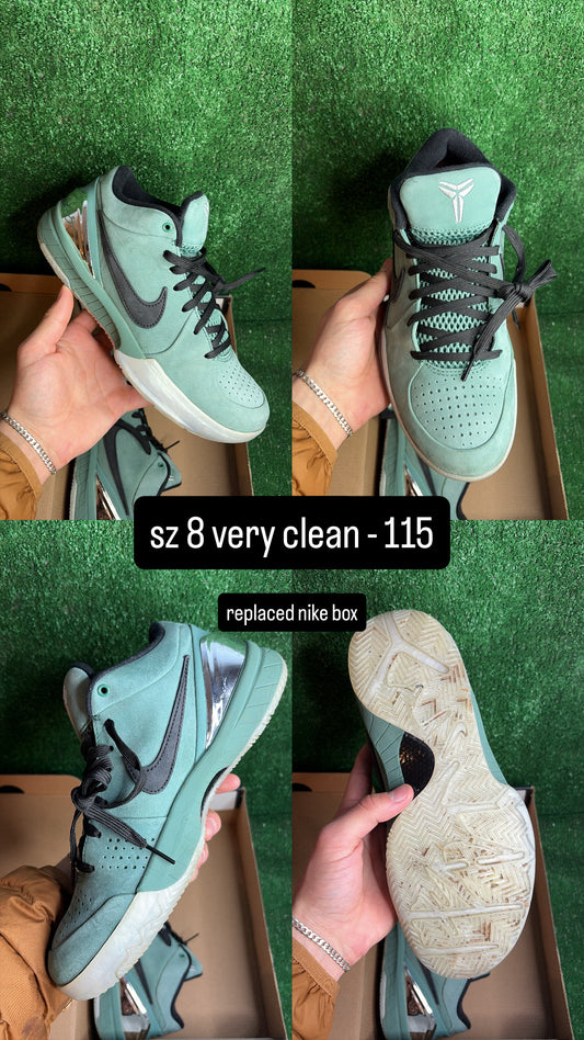 Kobe 4 Girl Dad Size 8