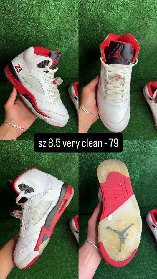 Jordan 5 Fire Red Size 8.5