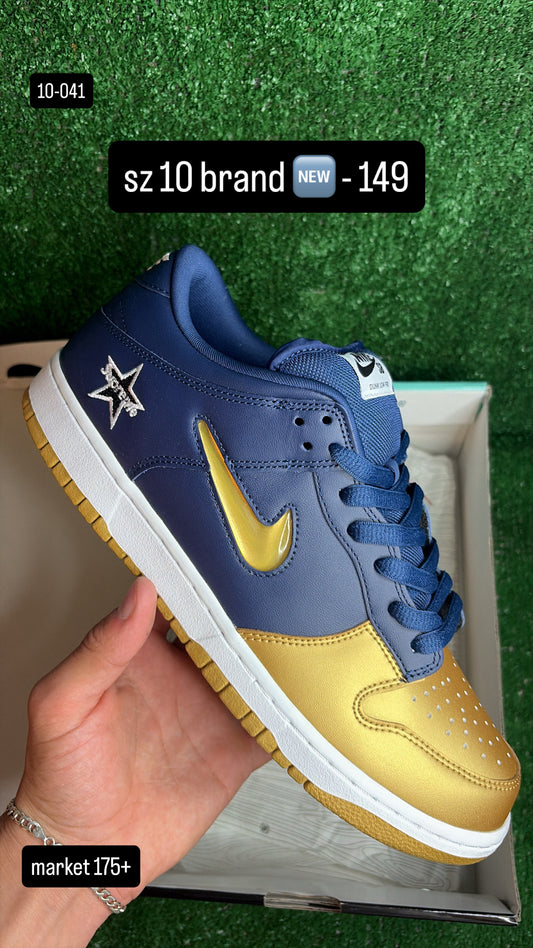Nike Dunk Low SB Supreme Jewel Swoosh Gold Size 10