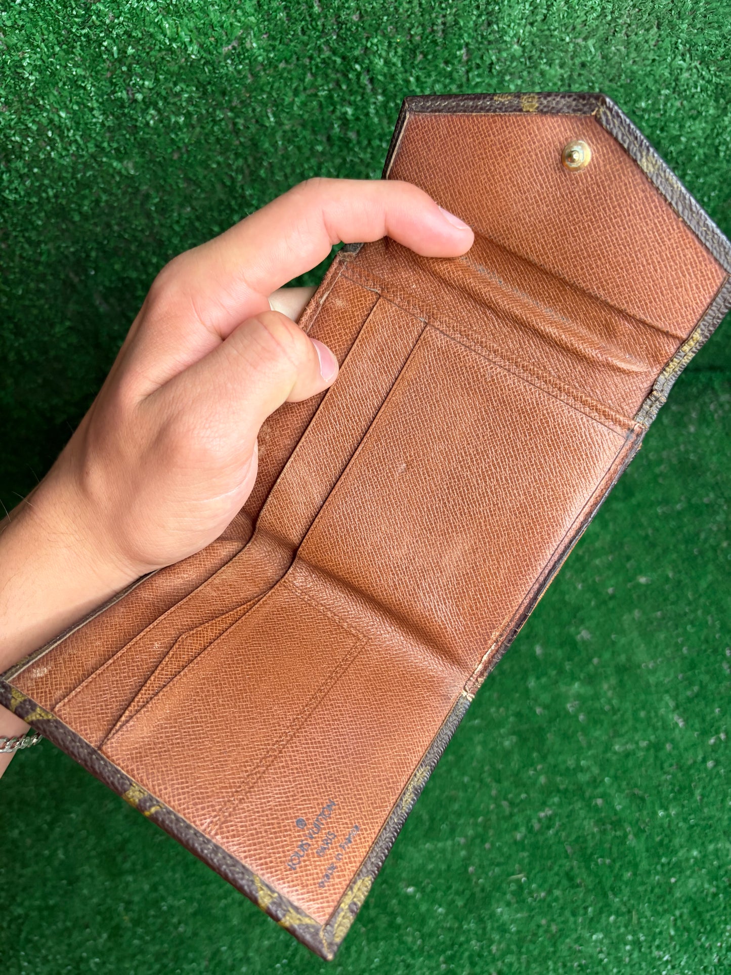 Louis Vuitton LV Monogram Compact Wallet - Vintage