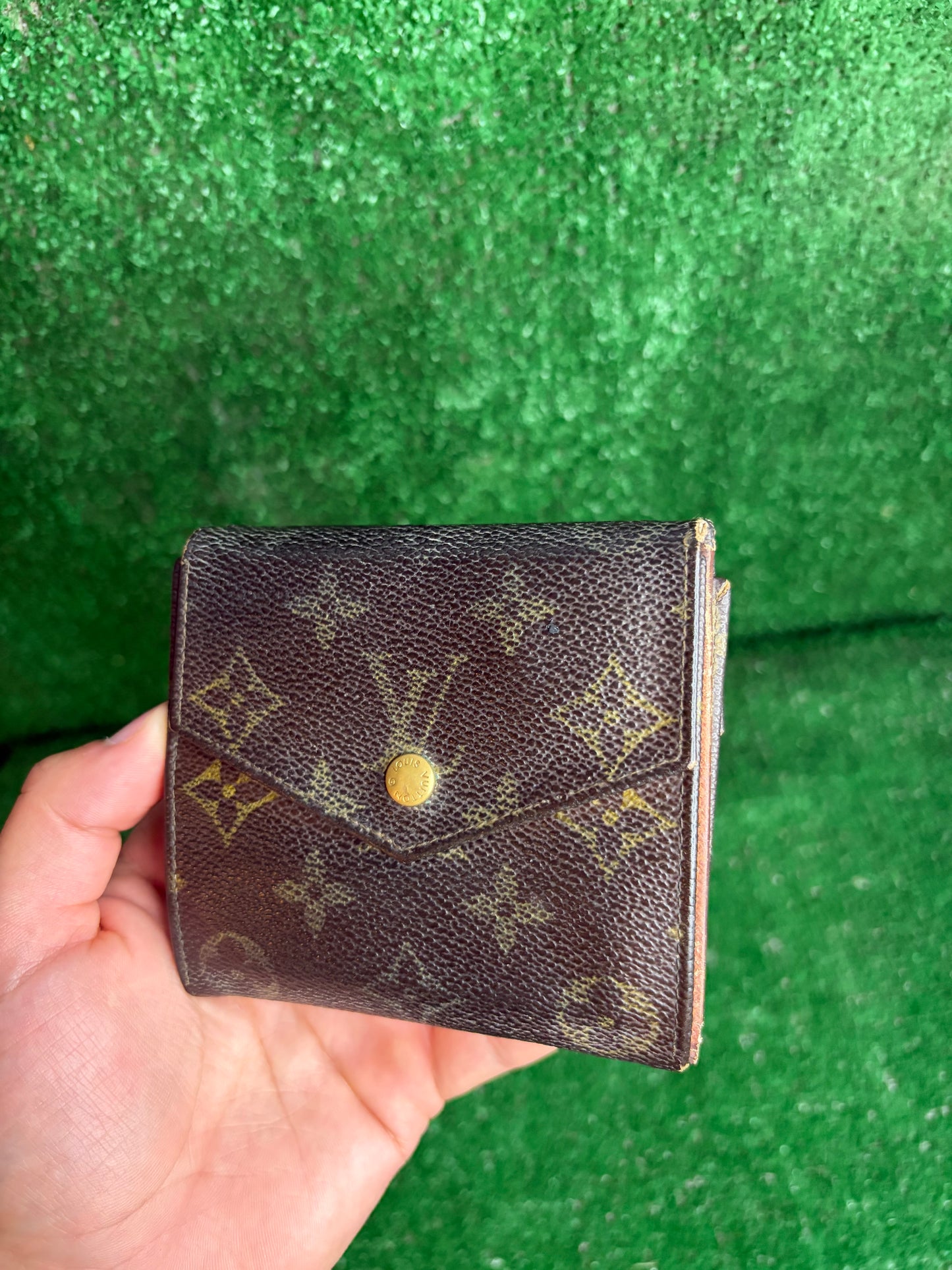 Louis Vuitton LV Monogram Compact Wallet - Vintage