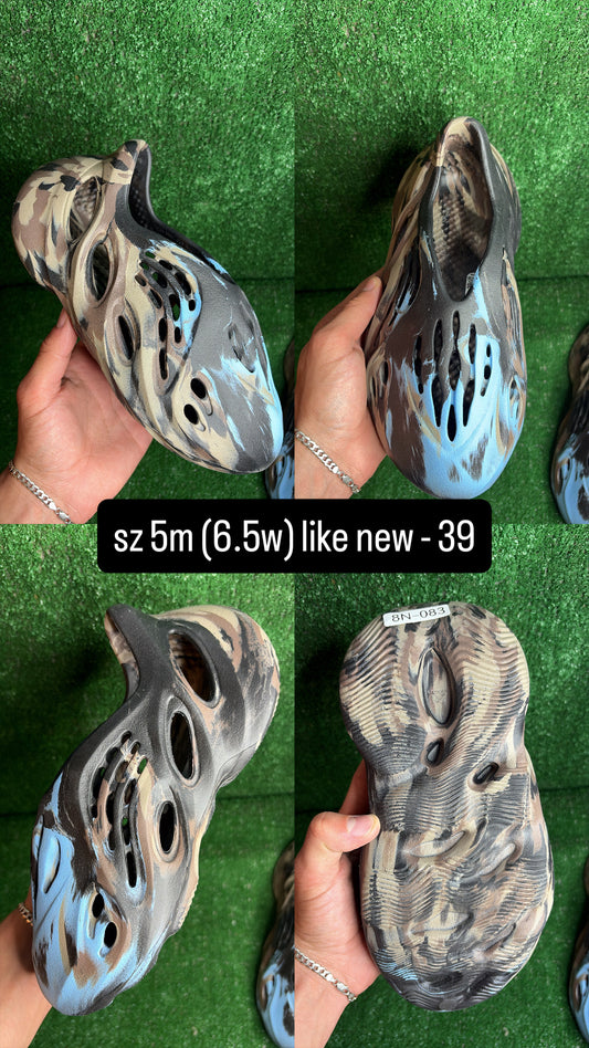 Yeezy Foam Runner MX Cinder Size 5m (6.5w)