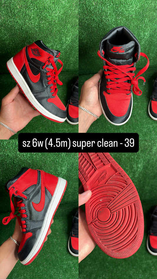 Jordan 1 High Satin Bred Size 4.5m (6w)
