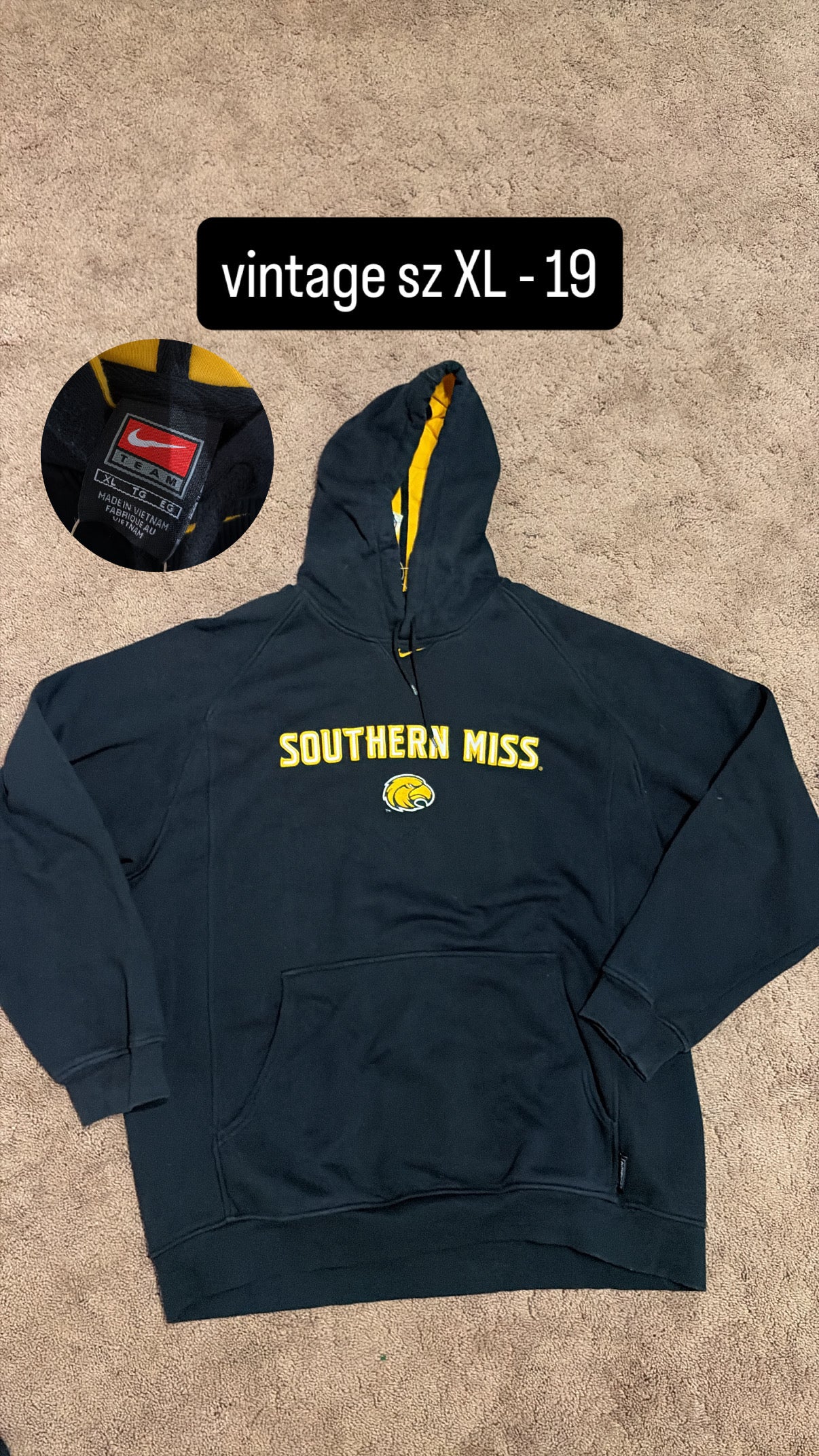 Vintage Southern Miss Hoodie Size XL