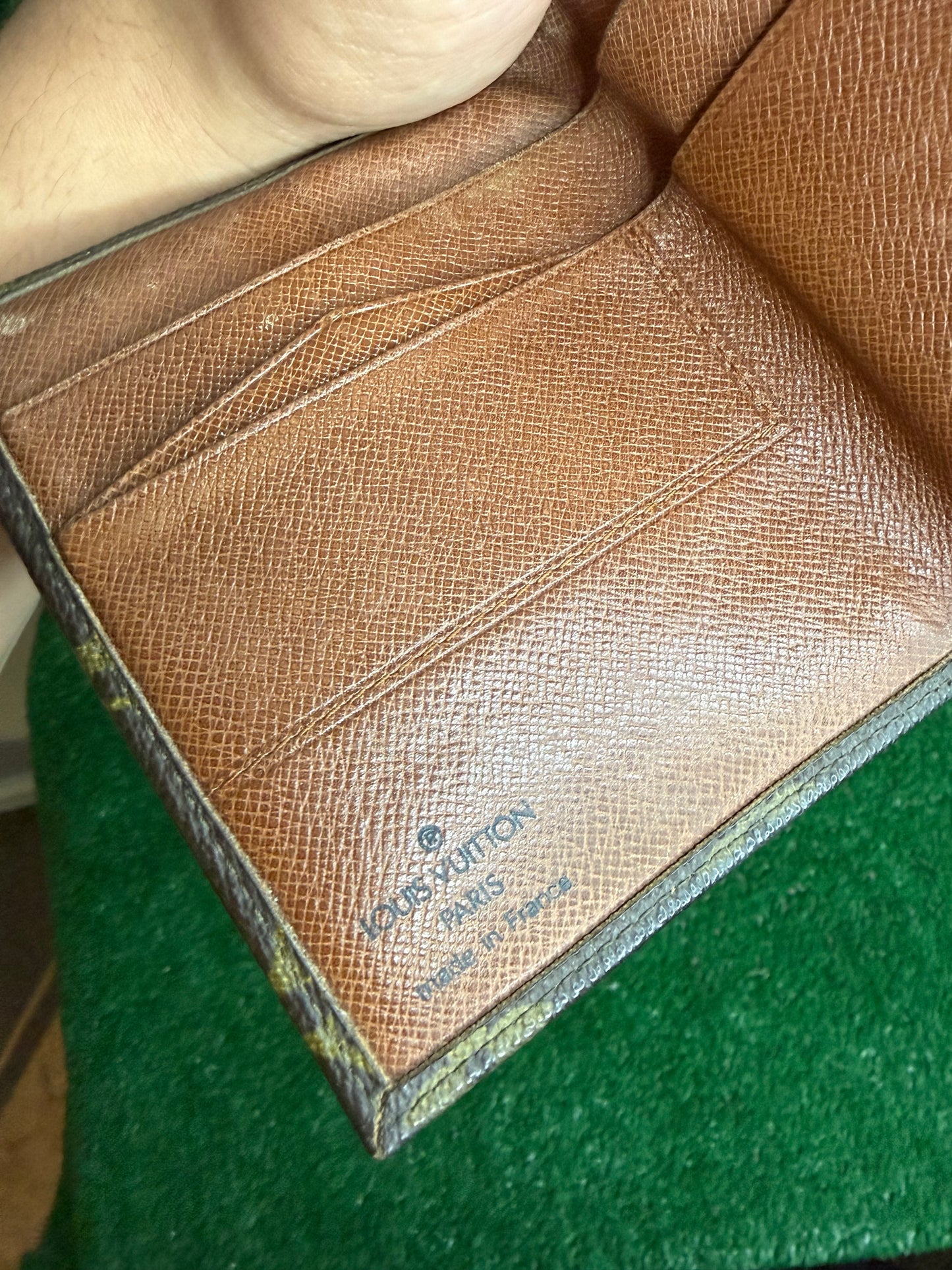 Louis Vuitton LV Monogram Compact Wallet - Vintage