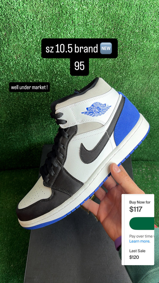 Jordan 1 Mid SE Royal Black Toe Size 10.5