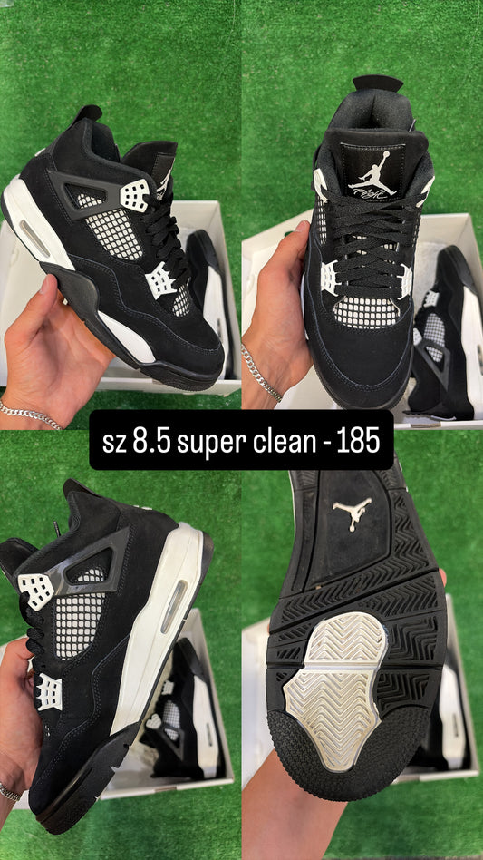 Jordan 4 White Thunder Size 8.5
